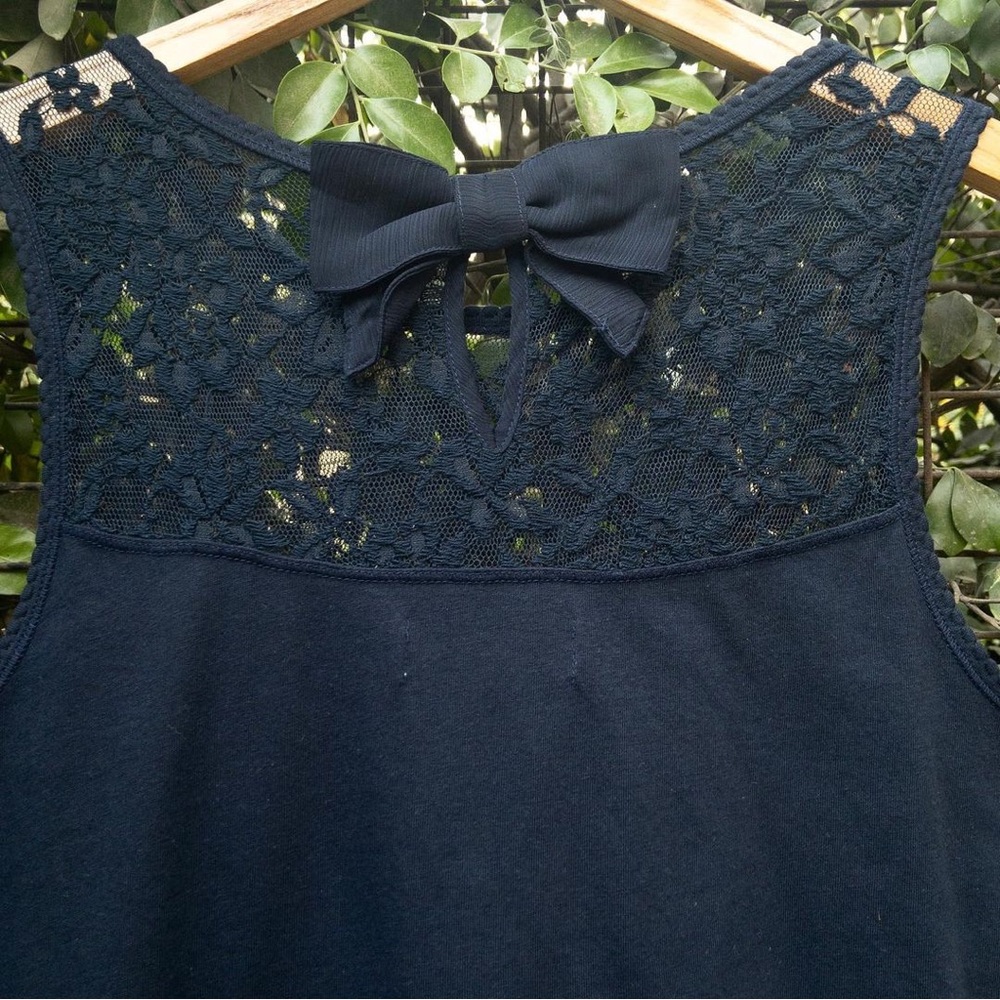 Abercrombie & Fitch Navy Lace Top - Picture 3 of 4